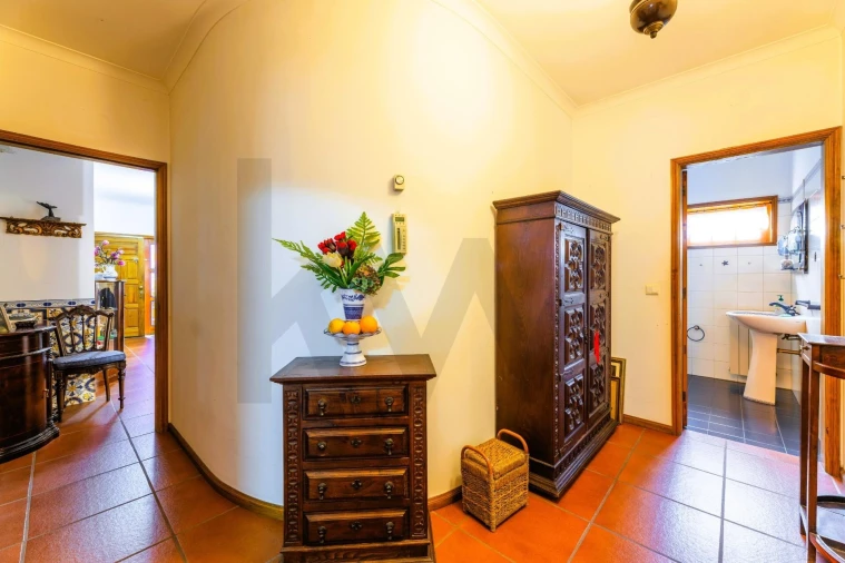 Moradia T4 para Venda em Abade de Neiva Foto 21