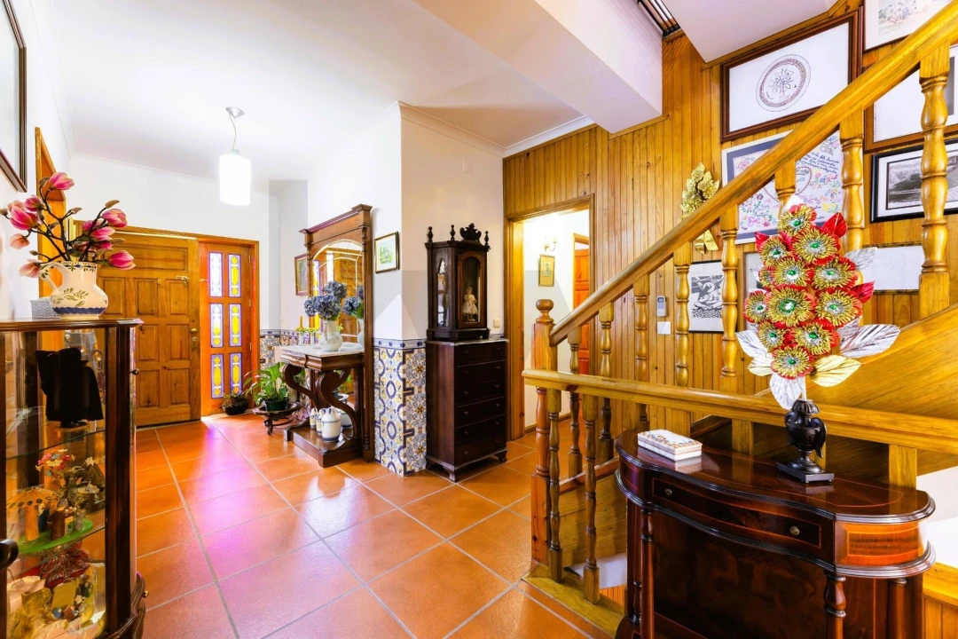 Moradia T4 para Venda em Abade de Neiva Foto 16