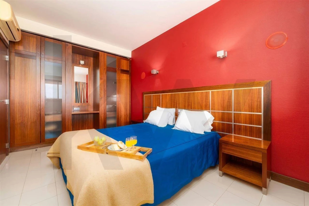 Apartamento T1 para Venda em Albufeira e Olhos de Água Foto 24
