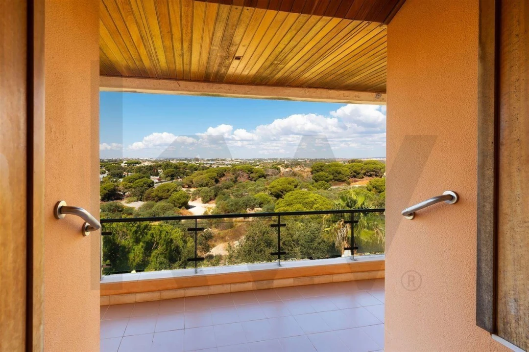 Apartamento T1 para Venda em Albufeira e Olhos de Água Foto 32