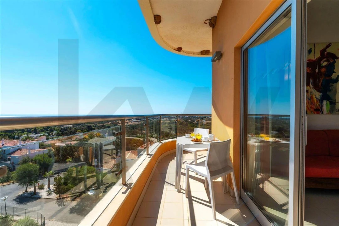 Apartamento T1 para Venda em Albufeira e Olhos de Água Foto 12
