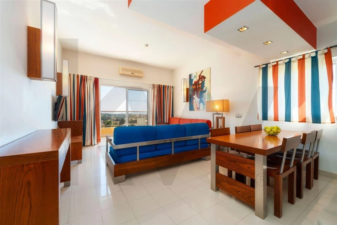 Apartamento T1 para Venda em Albufeira e Olhos de Água Foto 2