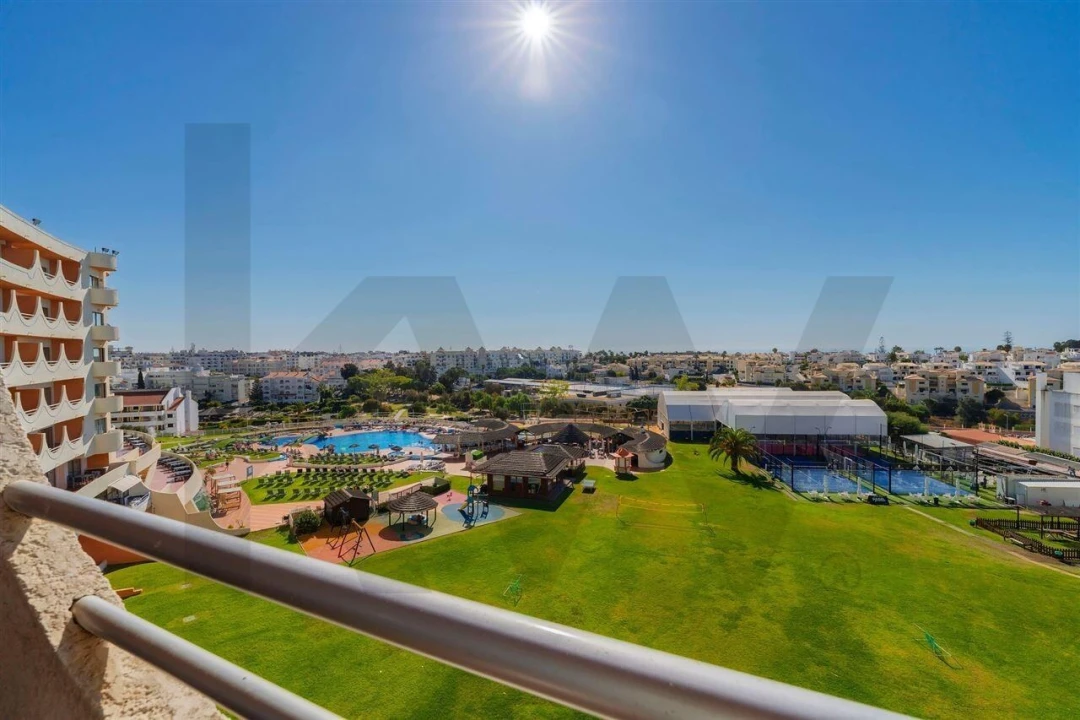 Apartamento T1 para Venda em Albufeira e Olhos de Água Foto 16