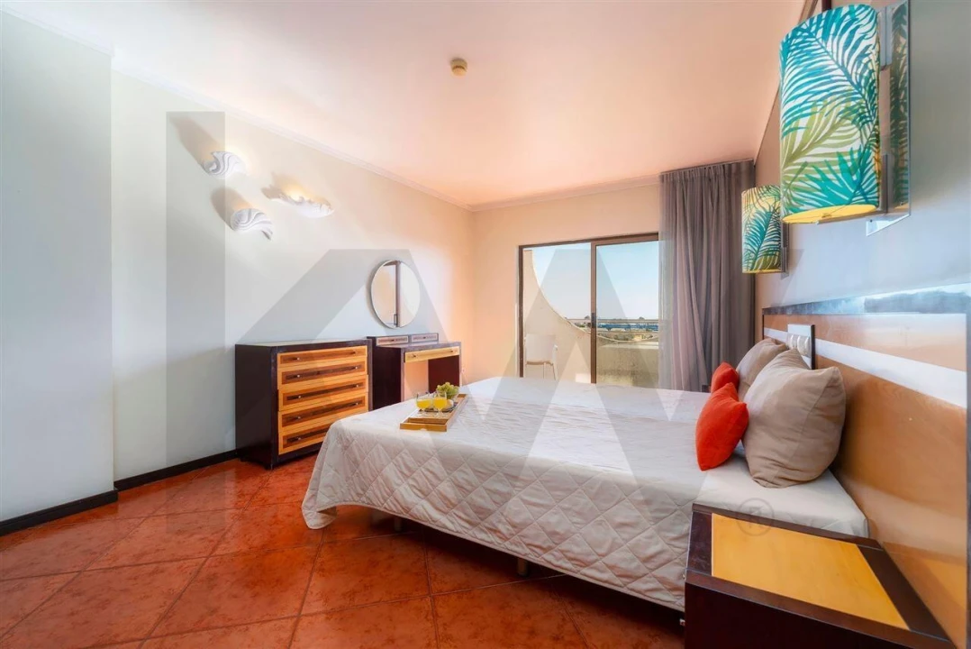 Apartamento T1 para Venda em Albufeira e Olhos de Água Foto 7