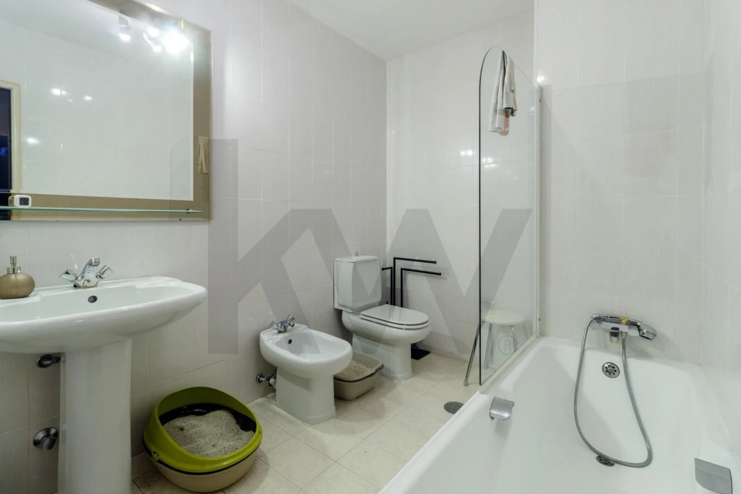 Apartamento T4 para Venda em Mafamude e Vilar do Paraíso Foto 10