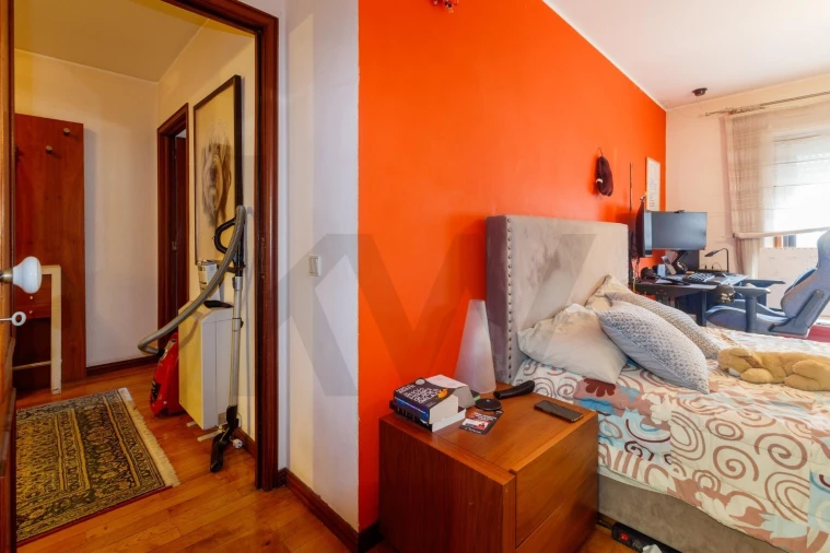 Apartamento T4 para Venda em Mafamude e Vilar do Paraíso Foto 16