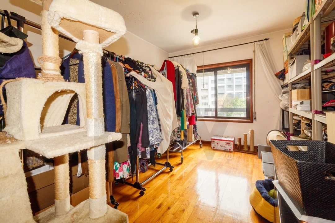 Apartamento T4 para Venda em Mafamude e Vilar do Paraíso Foto 19