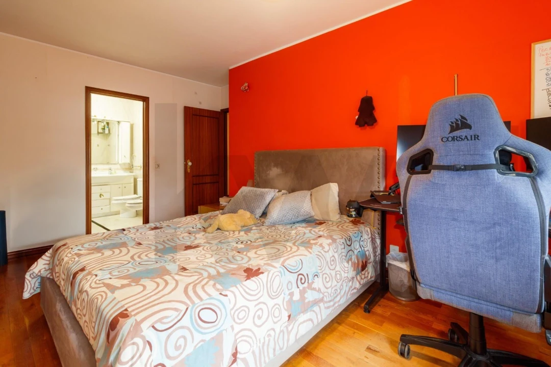 Apartamento T4 para Venda em Mafamude e Vilar do Paraíso Foto 18