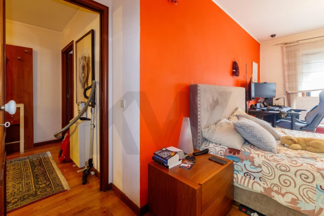 Apartamento T4 para Venda em Mafamude e Vilar do Paraíso Foto 16