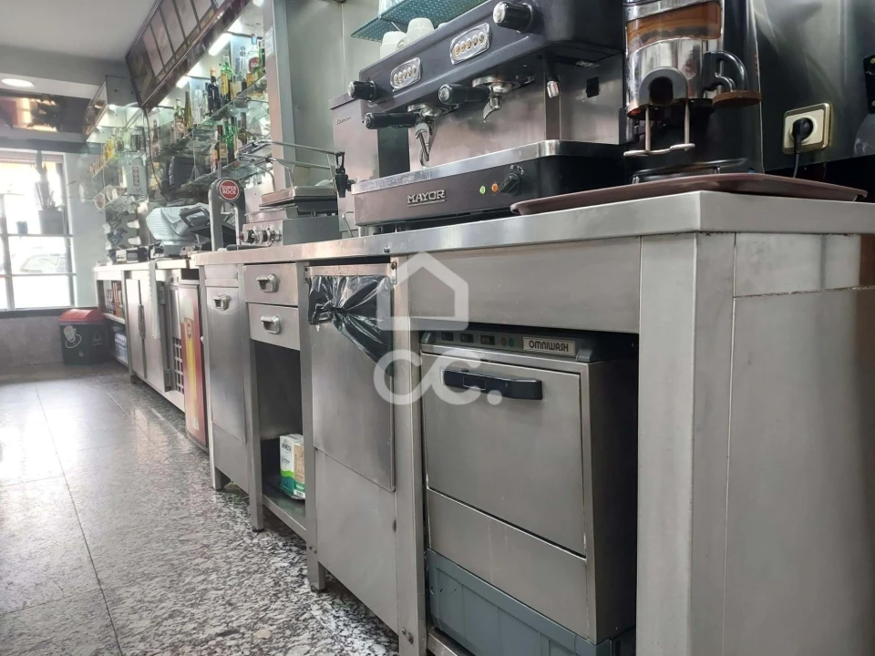 Negócio para Trespasse em Paranhos Foto 9