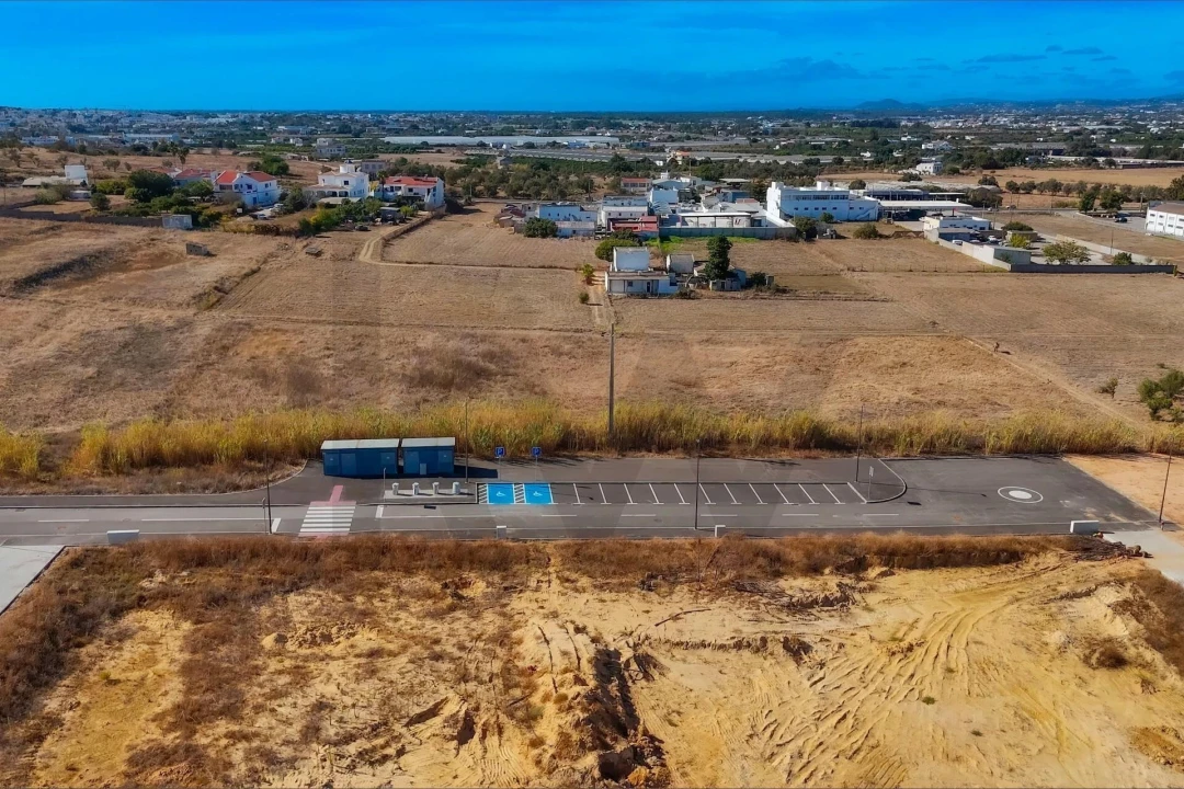 Terreno para Venda em Faro (Sé e São Pedro) Foto 4