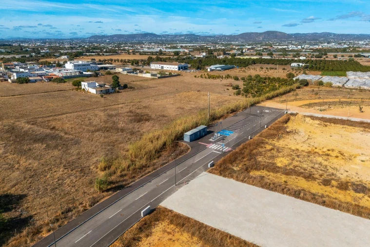 Terreno para Venda em Faro (Sé e São Pedro) Foto 13