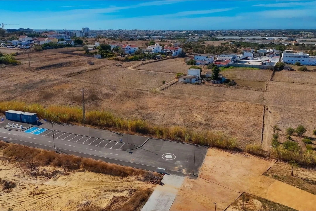 Terreno para Venda em Faro (Sé e São Pedro) Foto 5