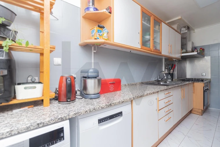 Apartamento T4 para Venda em Vila Franca de Xira Foto 16