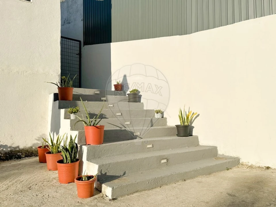 Moradia T2 para Venda em Rio de Mouro Foto 14