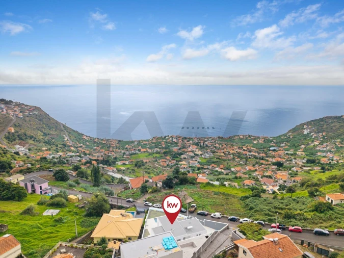 Moradia T3 para Venda em Arco da Calheta Foto 38