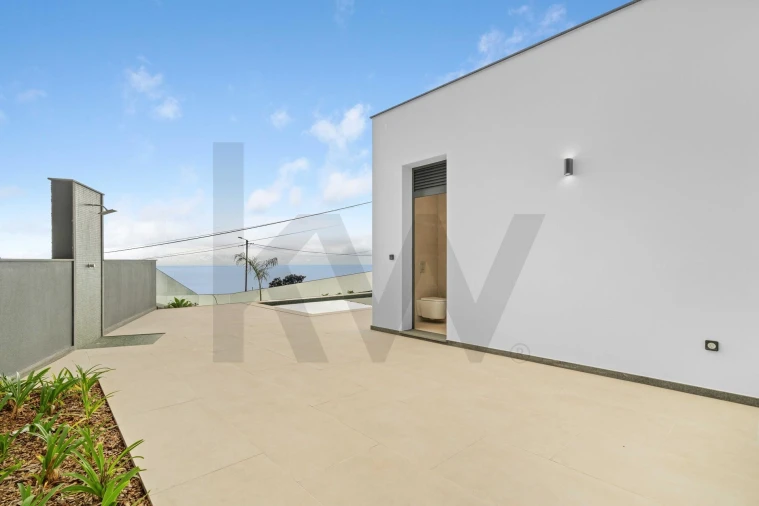 Moradia T3 para Venda em Arco da Calheta Foto 26