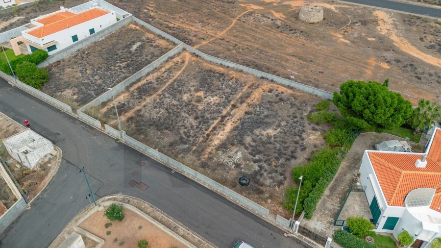 Terreno para Venda em Porto Santo Foto 5