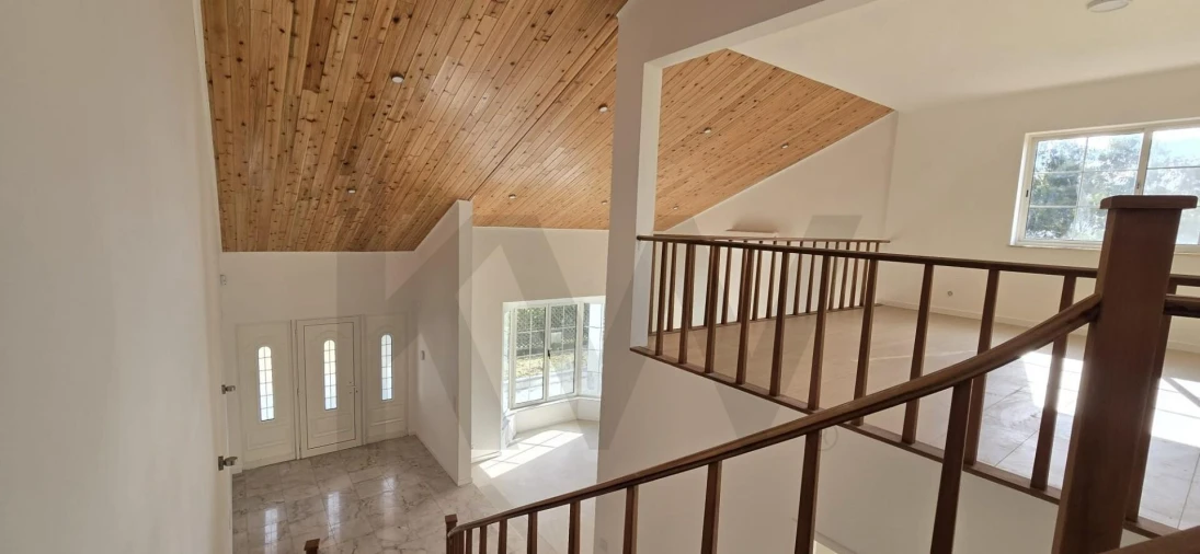 Moradia T4 para Venda em Rosto do Cão (São Roque) Foto 12