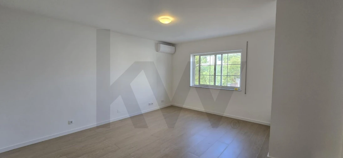 Moradia T4 para Venda em Rosto do Cão (São Roque) Foto 20