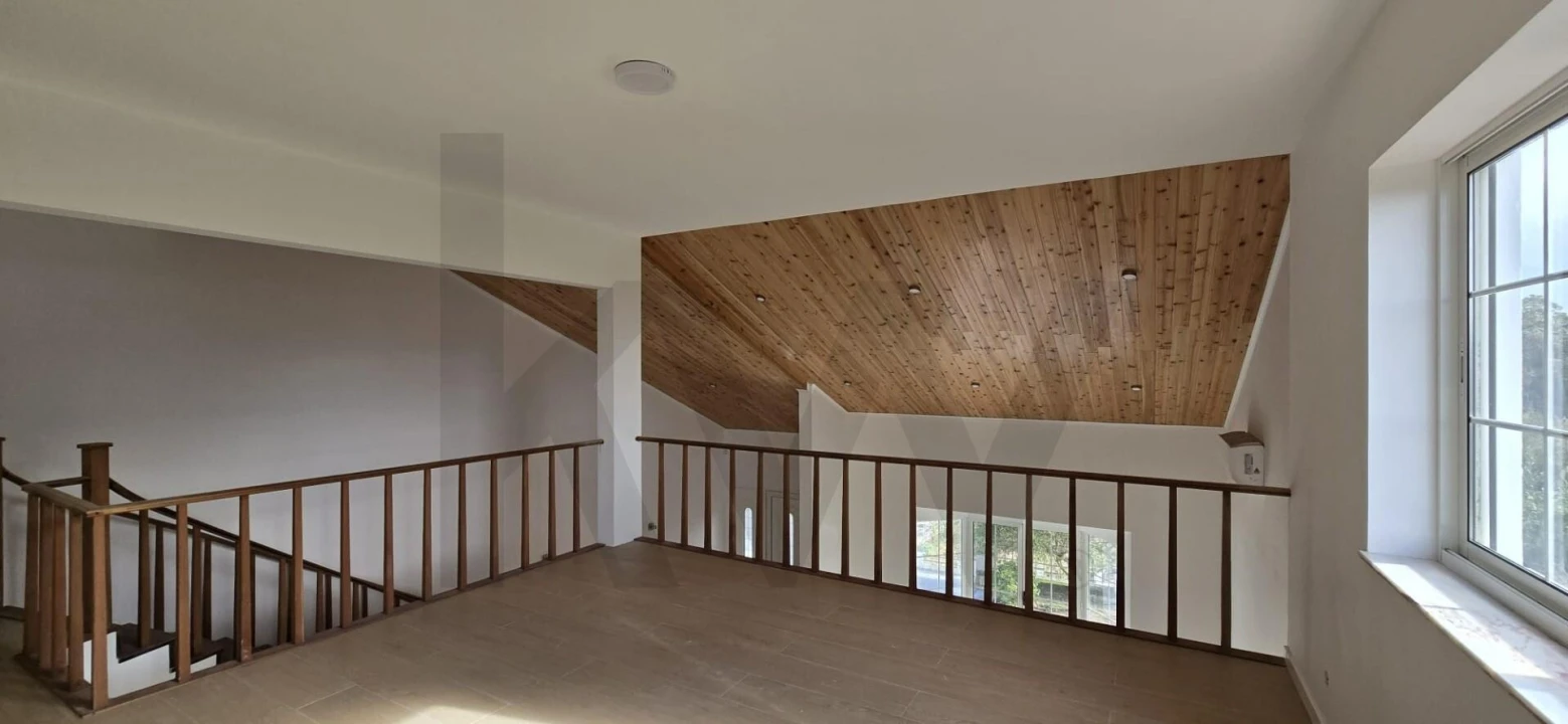 Moradia T4 para Venda em Rosto do Cão (São Roque) Foto 14