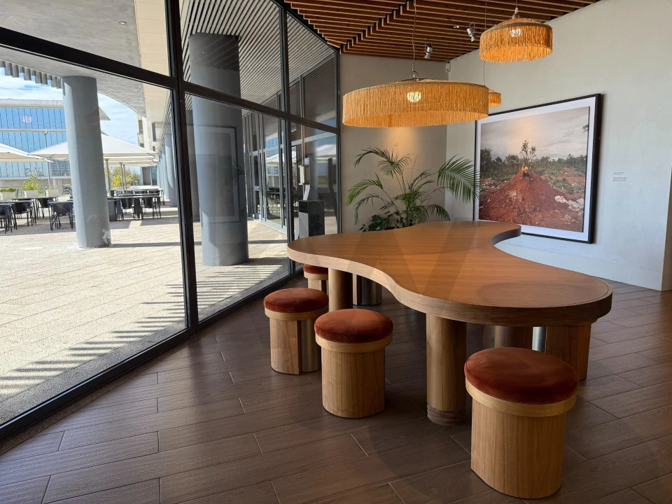 Escritório para Arrendamento em Porto Salvo Foto 11