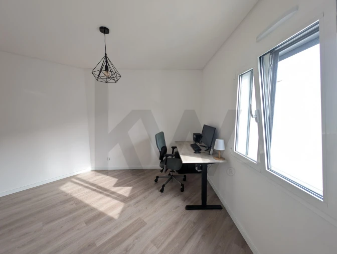Apartamento T2 para Venda em Sacavém e Prior Velho Foto 13