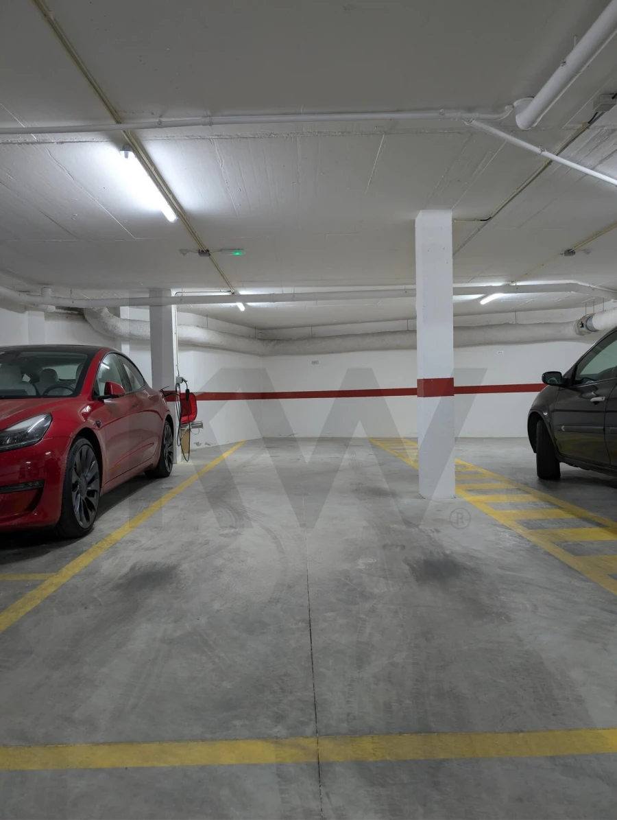 Apartamento T2 para Venda em Sacavém e Prior Velho Foto 25