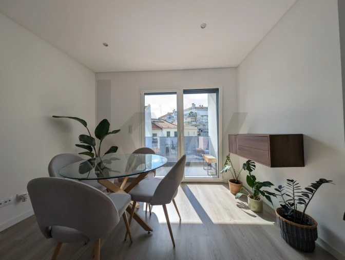 Apartamento T2 para Venda em Sacavém e Prior Velho Foto 17