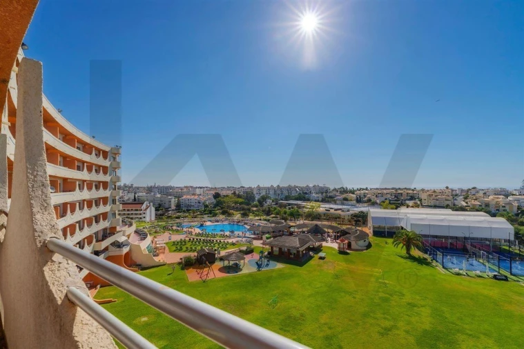 Apartamento T1 para Venda em Albufeira e Olhos de Água Foto 34