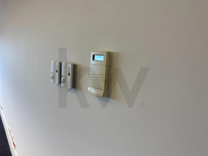 Escritório para Arrendamento em Porto Salvo Foto 10