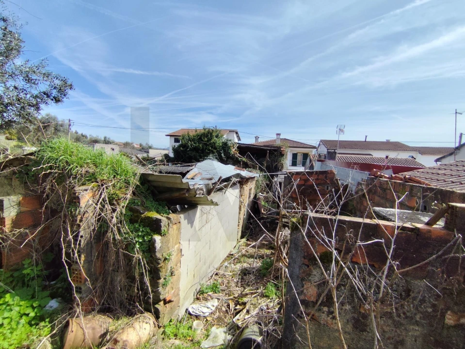 Moradia T2 para Venda em Arrifana Foto 13