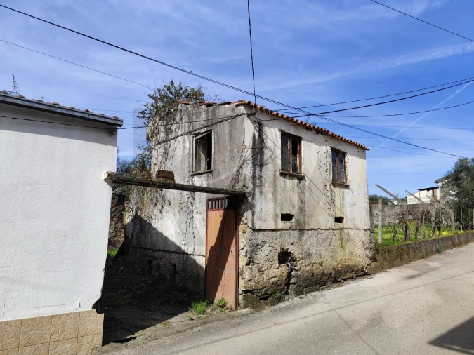 Moradia T2 para Venda em Arrifana Foto 16