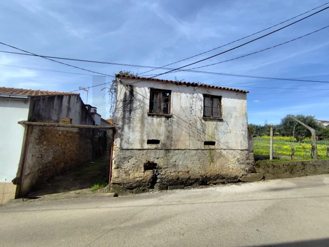 Moradia T2 para Venda em Arrifana Foto 17