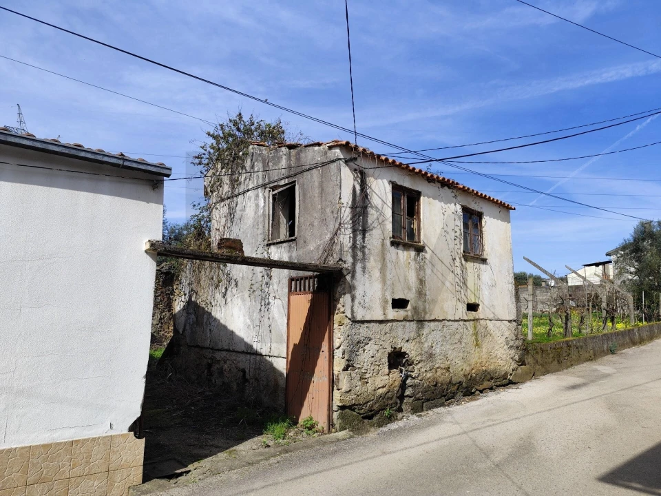 Moradia T2 para Venda em Arrifana Foto 16