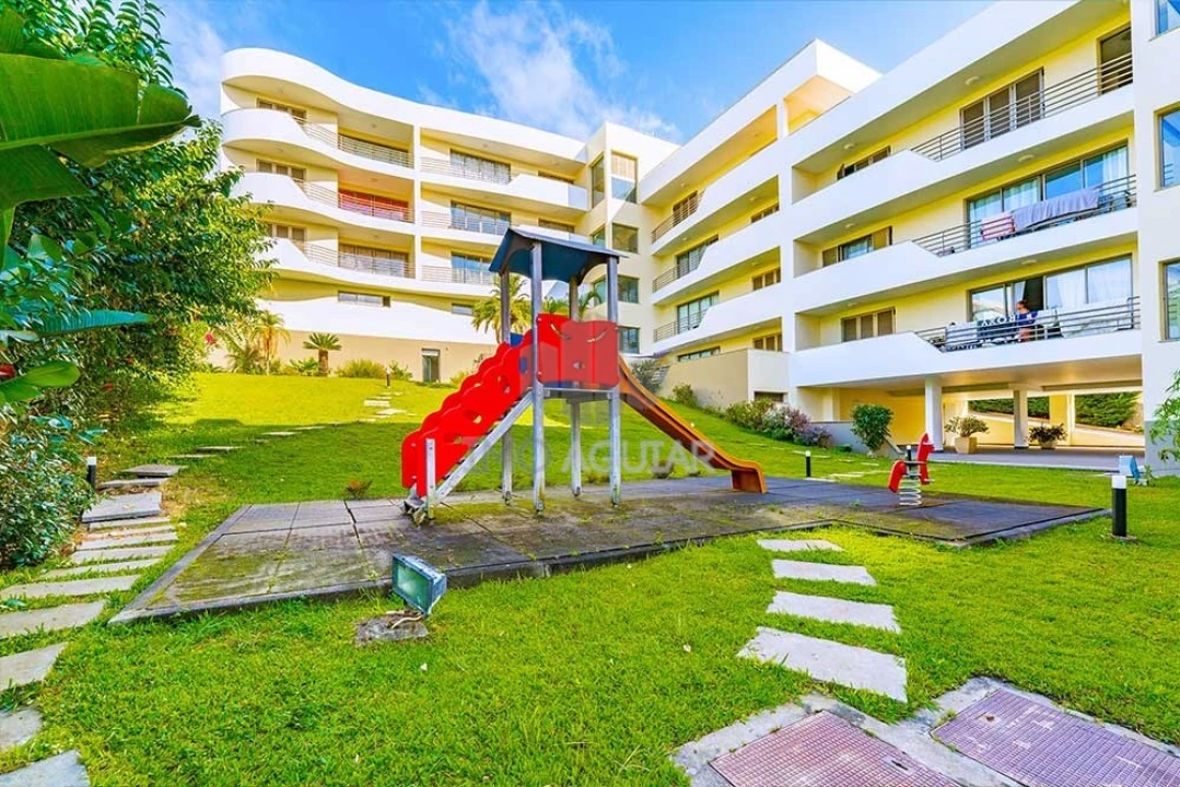 Apartamento T1 para Venda em Estreito da Calheta Foto 14