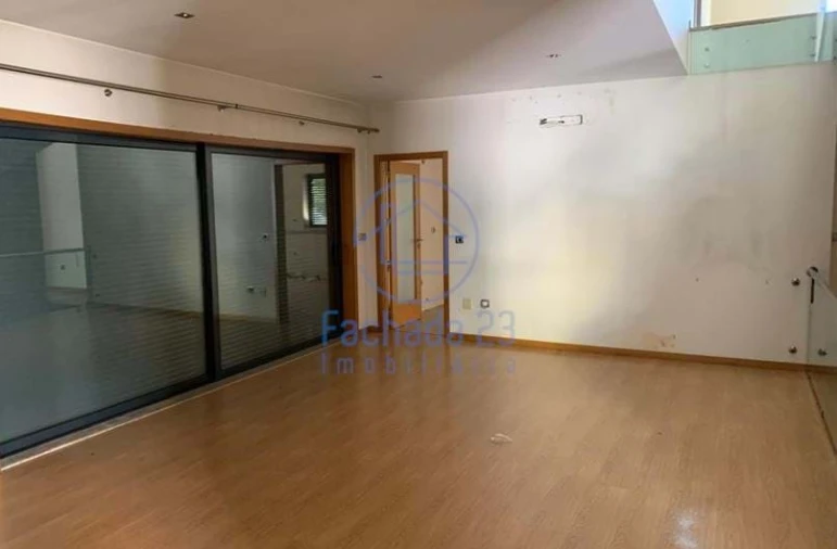 Moradia T3 para Venda em Louredo Foto 12