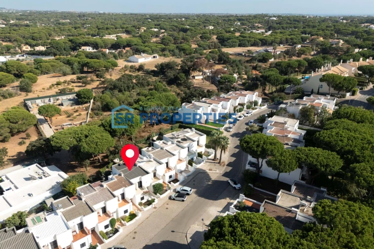 Moradia T3 para Venda em Quarteira Foto 29