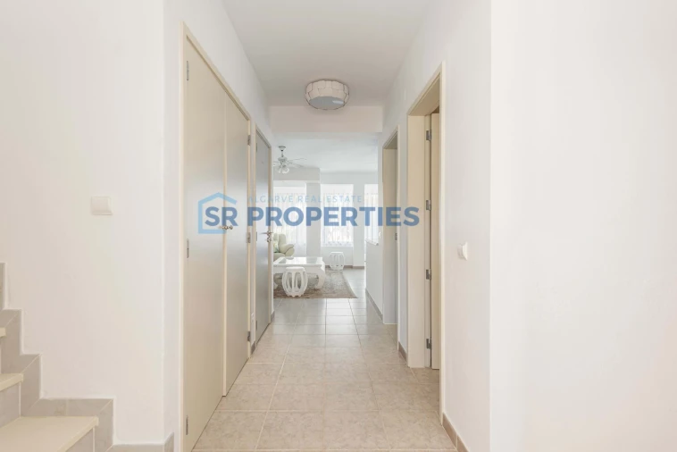 Moradia T3 para Venda em Quarteira Foto 16