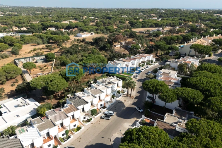 Moradia T3 para Venda em Quarteira Foto 28