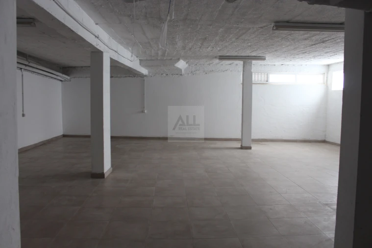 Negócio para Venda em Lagos (São Sebastião e Santa Maria) Foto 20