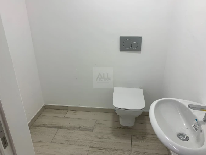 Negócio para Venda em Lagos (São Sebastião e Santa Maria) Foto 14