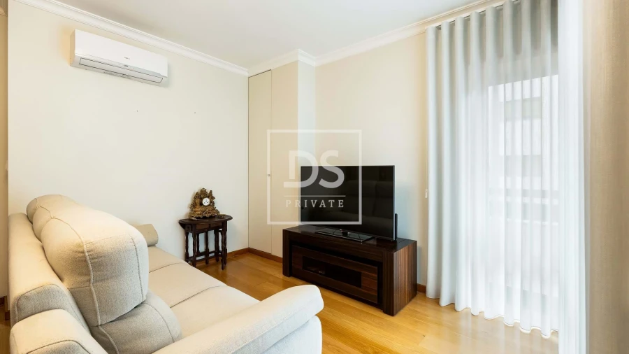Apartamento T3 para Venda em Santa Marinha Foto 7