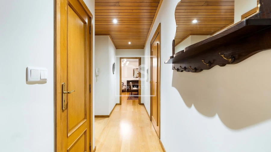 Apartamento T3 para Venda em Santa Marinha Foto 4