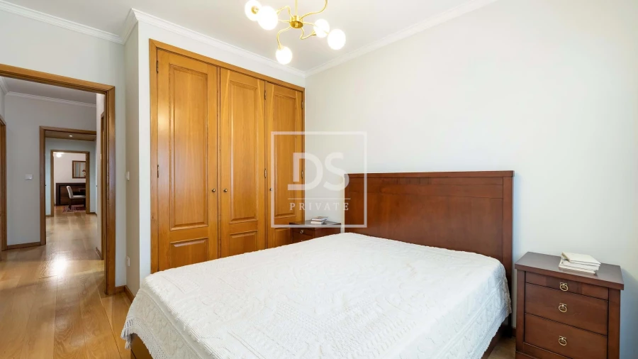 Apartamento T3 para Venda em Santa Marinha Foto 18