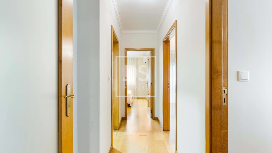 Apartamento T3 para Venda em Santa Marinha Foto 15