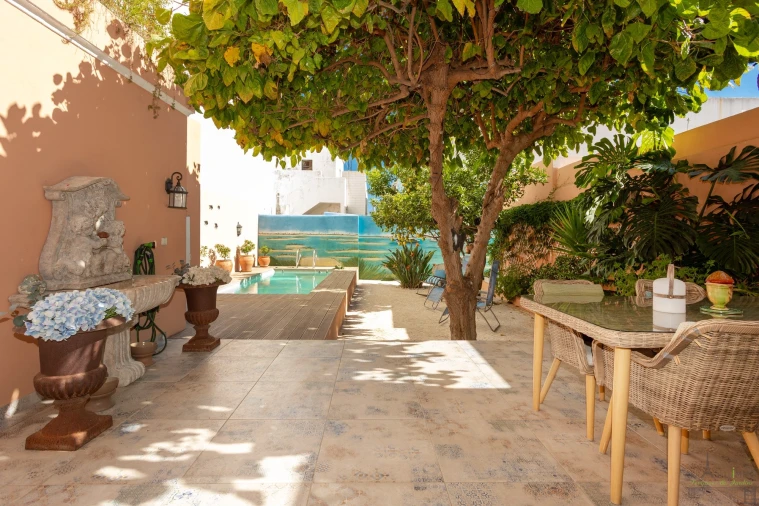 Apartamento T4 para Venda em Olhão Foto 4