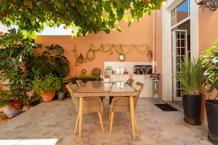 Apartamento T4 para Venda em Olhão Foto 9