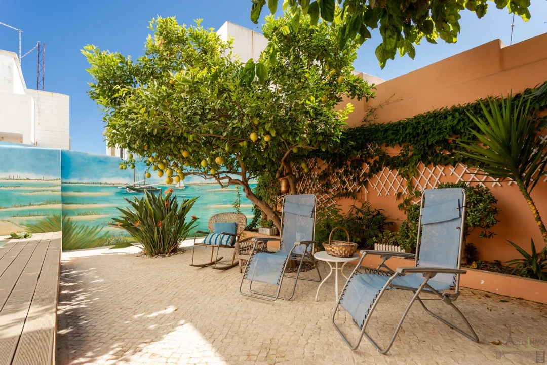 Apartamento T4 para Venda em Olhão Foto 6