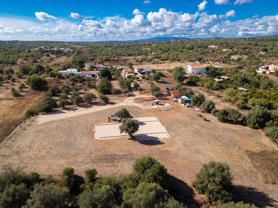 Terreno para Venda em Paderne Foto 2
